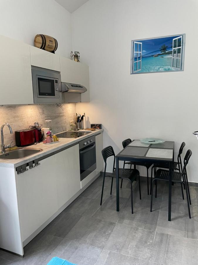 Loft exceptionnel à Wépion avec jacuzzi et sauna infrarouge Extérieur photo